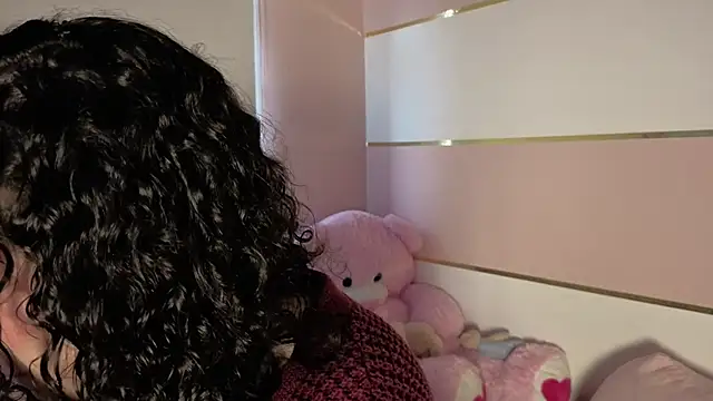 Charlotte  Miller online show from 5, 11, 2025