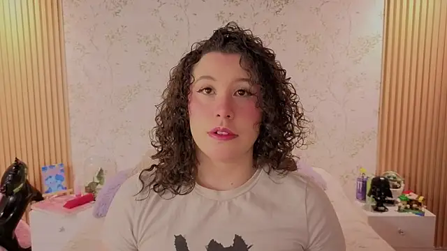 Charlotte  Miller online show from 16, 7, 2026