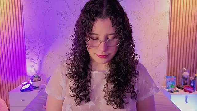 Charlotte  Miller online show from 15, 4, 2026