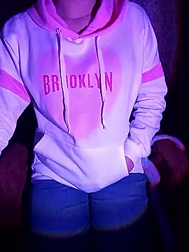 Snapshot of Angelnirvanaa chatting on 13, 1, 2026 Angelnirvanaa online show from 13, 1, 2026