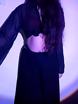 Angelnirvanaa online show from 10, 10, 2025