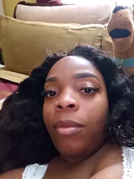 Snapshot of Sade_summer chatting on 9, 10, 2025 Sade summer online show from 9, 10, 2025