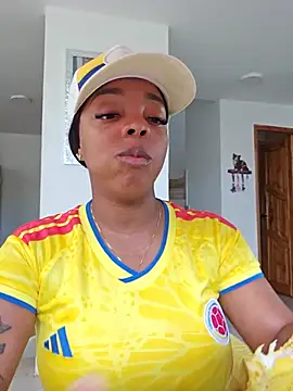 Snapshot of Sade_summer chatting on 7, 7, 2026 Sade summer online show from 7, 7, 2026