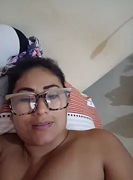 Snapshot of acuarela chatting on 3, 2, 2025 acuarela online show from 3, 2, 2025