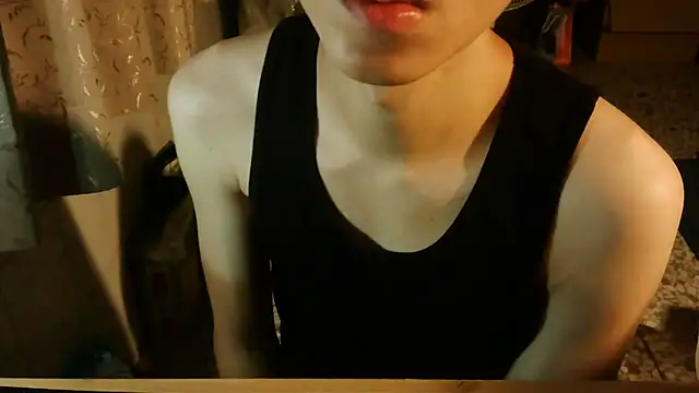 KYU890428 online show from 8, 11, 2025