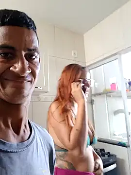 AliceRuivinha2 online show from 5, 4, 2026