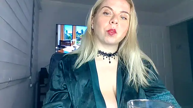 HappyIva online show from 23, 10, 2025