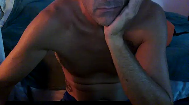 GoloZeusMax online show from 10, 2, 2025