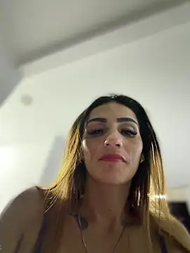 Samantha bigboobs online show from 3, 4, 2026