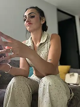 Samantha bigboobs online show from 27, 6, 2026