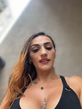 Samantha bigboobs online show from 6, 2, 2026