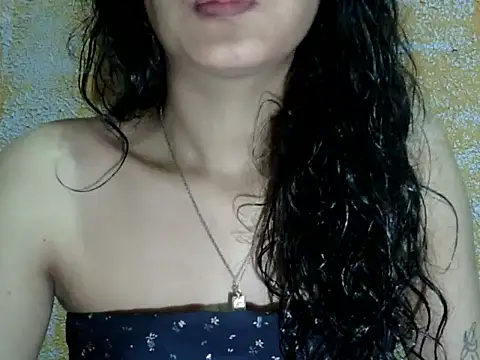 Horny honey69 online show from 18, 9, 2025