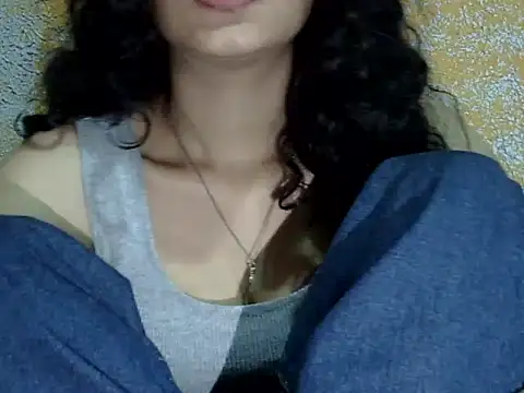 Horny honey69 online show from 14, 9, 2025