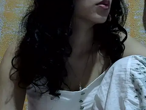 Horny honey69 online show from 27, 9, 2025