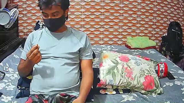 Hot Nila online show from 19, 5, 2026