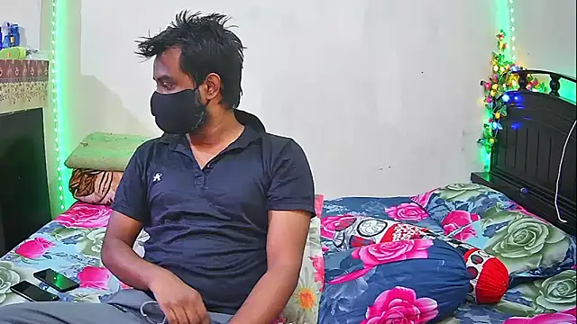 Hot Nila online show from 25, 2, 2026