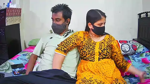 Hot Nila online show from 16, 12, 2025