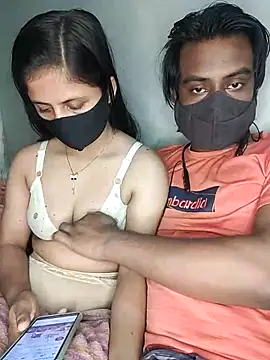 Hot Nila online show from 6, 3, 2025