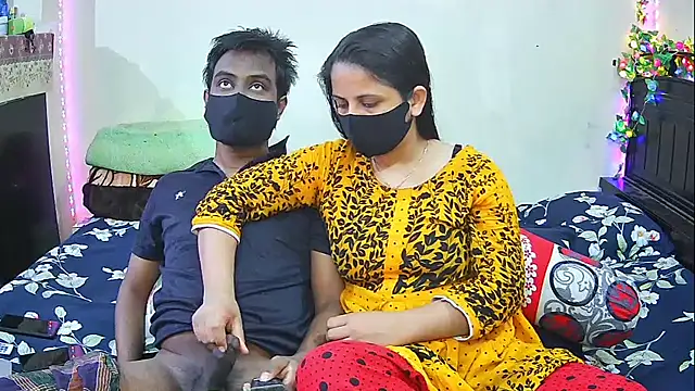 Hot Nila online show from 15, 2, 2026