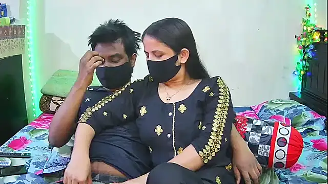 Hot Nila online show from 22, 2, 2026