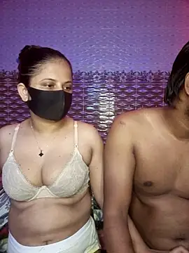 Hot Nila online show from 18, 5, 2026