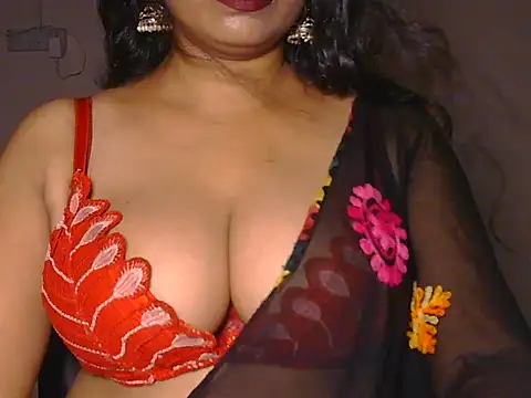 Snapshot of Lovely-payal chatting on 6, 7, 2026 Lovely-payal online show from 6, 7, 2026