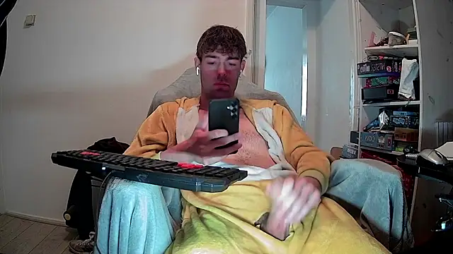 Snapshot of onesieboyx chatting on 26, 3, 2026 onesieboyx online show from 26, 3, 2026