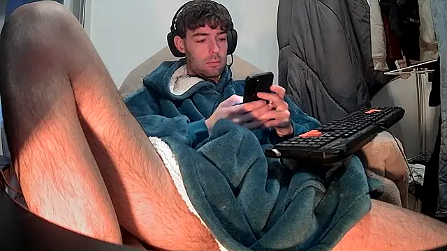 Snapshot of onesieboyx chatting on 20, 1, 2025 onesieboyx online show from 20, 1, 2025