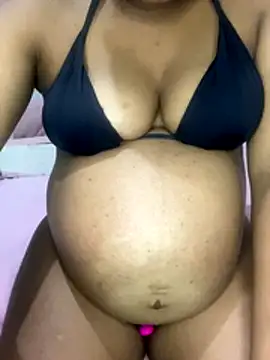 Mariaapimentinha online show from 16, 12, 2025