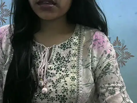 Misha Sweett online show from 4, 3, 2026