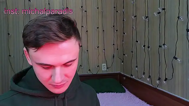 Snapshot of michael_sexdevil chatting on 14, 10, 2025 michael sexdevil online show from 14, 10, 2025