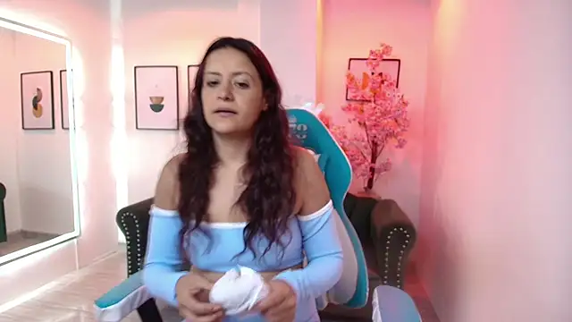 Arianna sweeet online show from 13, 3, 2026