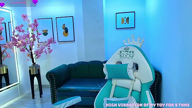 Arianna sweeet online show from 10, 10, 2025