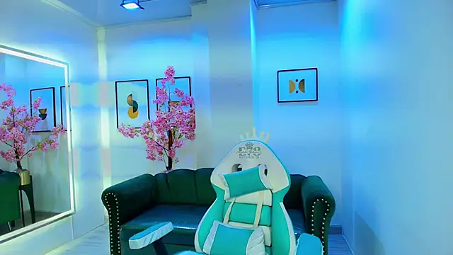 Arianna sweeet online show from 9, 11, 2025