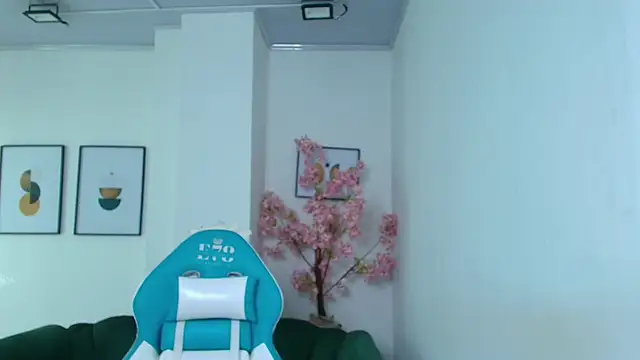 Arianna sweeet online show from 28, 3, 2026