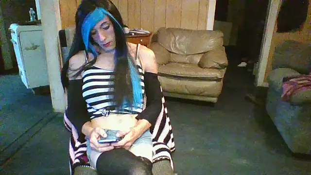 Snapshot of Rebeckalove chatting on 2, 10, 2025 Rebeckalove online show from 2, 10, 2025