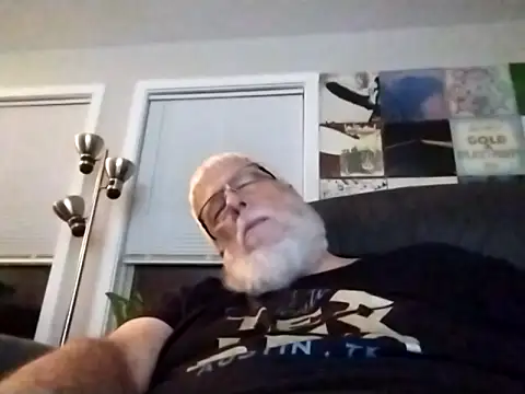 Snapshot of Futura_intx chatting on 12, 9, 2025 Futura intx online show from 12, 9, 2025