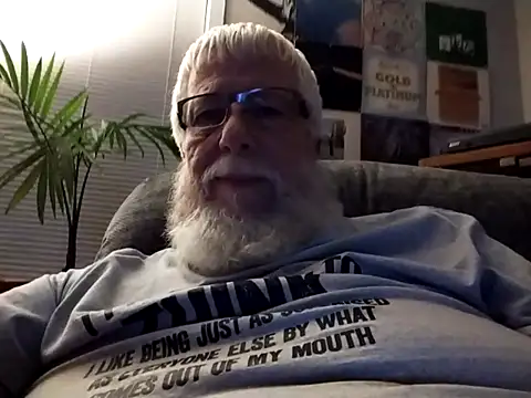 Snapshot of Futura_intx chatting on 14, 10, 2025 Futura intx online show from 14, 10, 2025