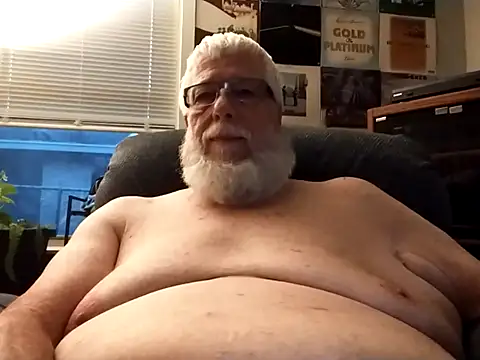 Snapshot of Futura_intx chatting on 25, 9, 2025 Futura intx online show from 25, 9, 2025