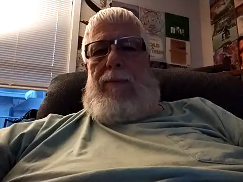Snapshot of Futura_intx chatting on 18, 9, 2025 Futura intx online show from 18, 9, 2025