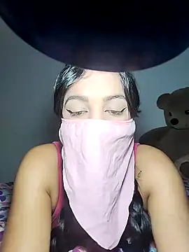 lucianamorales online show from 17, 3, 2025