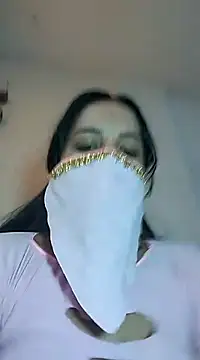 lucianamorales online show from 25, 1, 2025