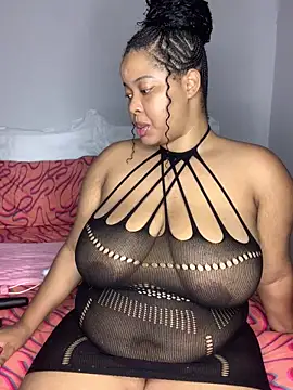 sexytinashe21 online show from 14, 4, 2026