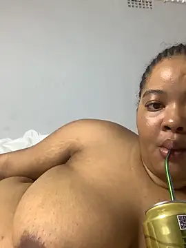 sexytinashe21 online show from 25, 10, 2025