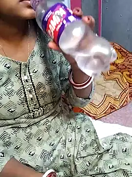 nikitacute23 online show from 28, 2, 2025