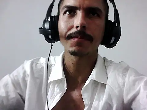 MagrinhoSaradoo online show from 2, 11, 2025