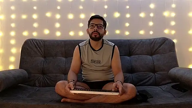 Dante Bones online show from 15, 3, 2025