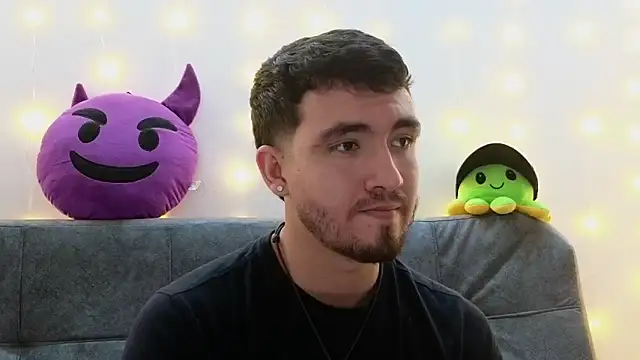 Dante Bones online show from 10, 2, 2025