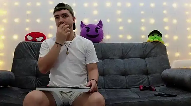 Dante Bones online show from 12, 2, 2025