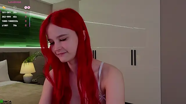 Rina Red online show from 16, 11, 2025